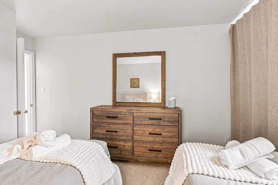 Furnished Finder property 1040093_1 photo 38