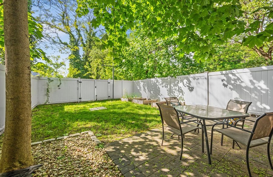 Furnished Finder property 1040104_1 photo 17