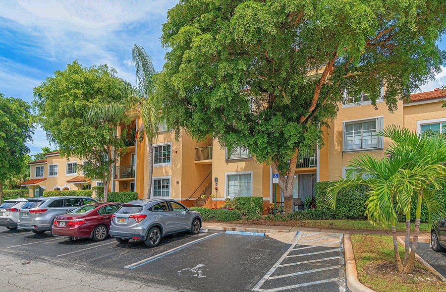 Furnished Finder property 1040106_1 photo 12