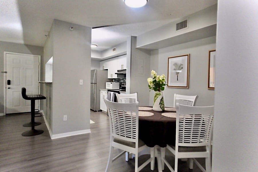 Furnished Finder property 1040106_1 photo 27