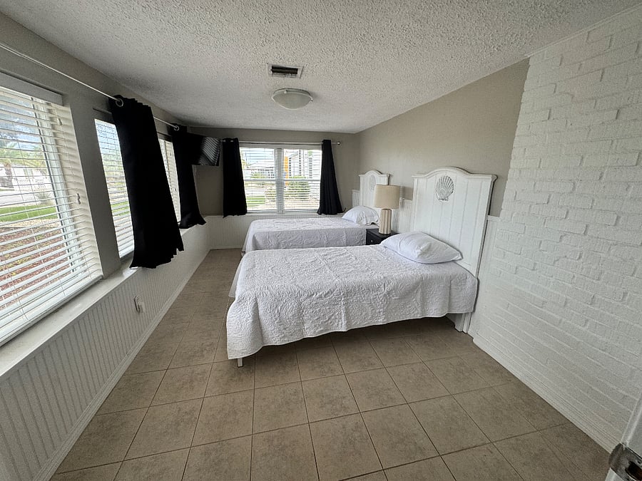 Furnished Finder property 1040109_1 photo 3