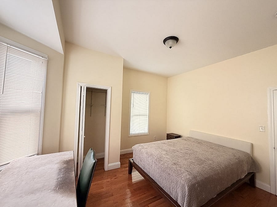 Furnished Finder property 1040130_1 photo 4
