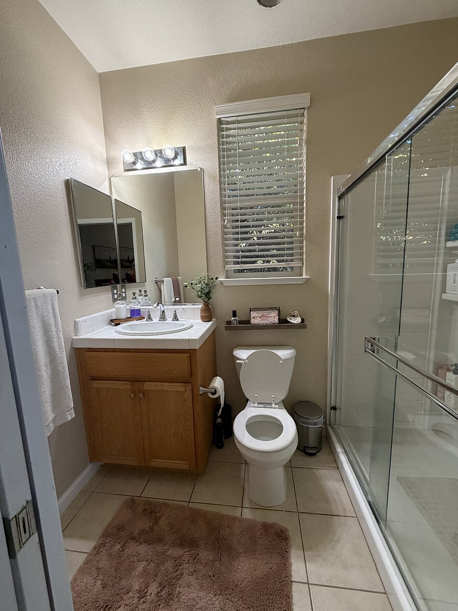 Furnished Finder property 1040132_1 photo 5