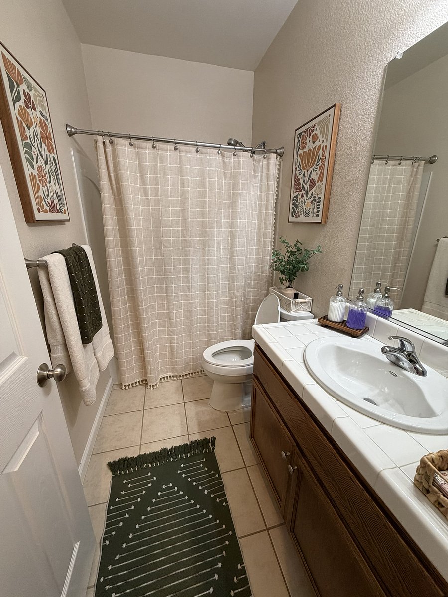 Furnished Finder property 1040132_1 photo 11