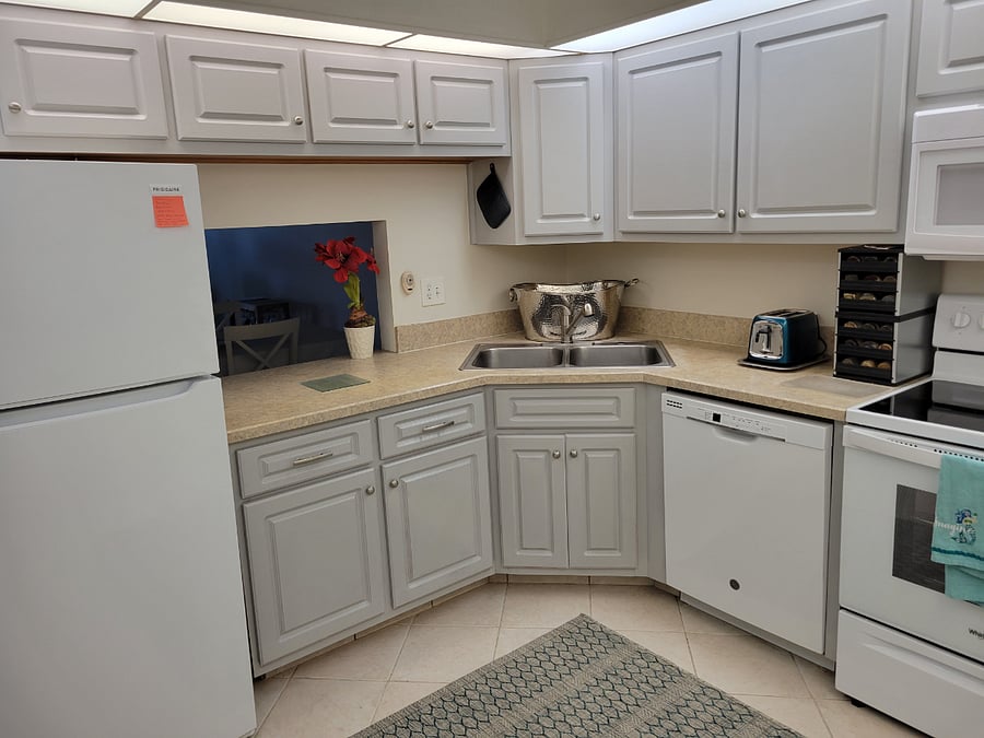 Furnished Finder property 1040146_1 photo 8