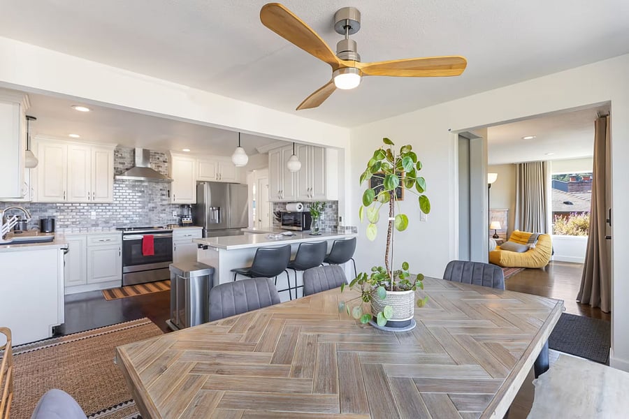 Open kitchen-dining room, because we all know everybody ends up hanging out in the kitchen.