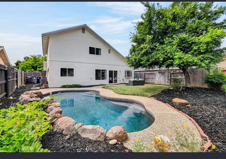 Furnished Finder property 1040170_1 photo 5