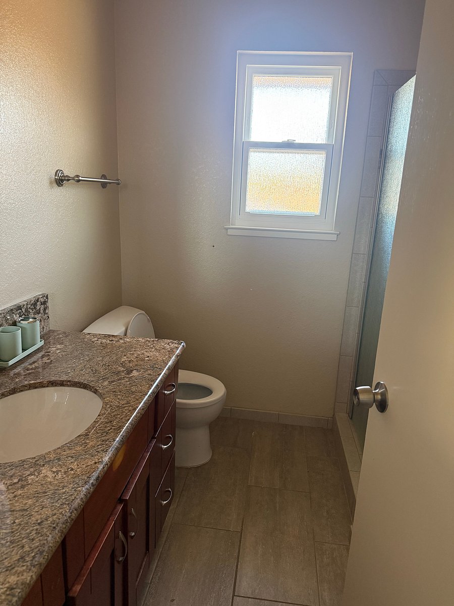 Furnished Finder property 1040170_1 photo 25