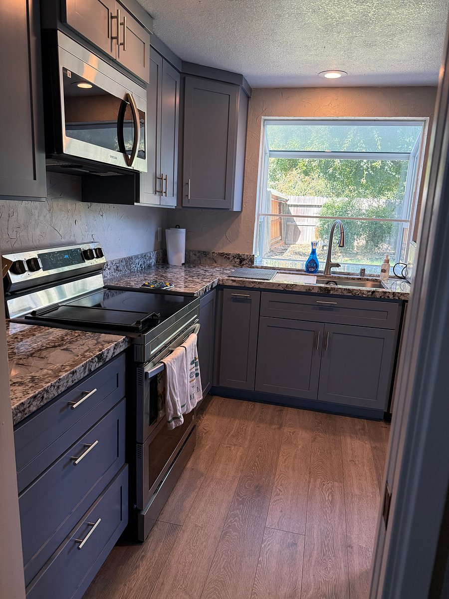 Furnished Finder property 1040170_1 photo 19