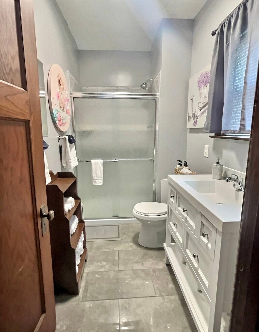 Furnished Finder property 1040173_1 photo 12