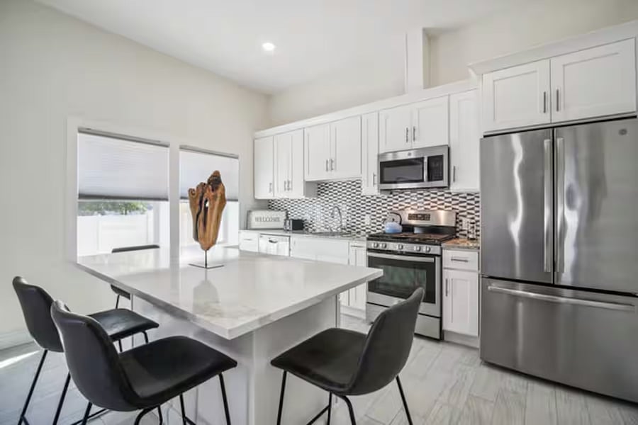 Furnished Finder property 1040192_1 photo 7