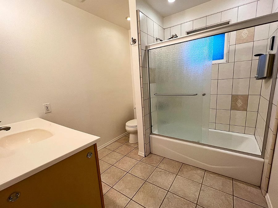 Furnished Finder property 1040221_1 photo 15