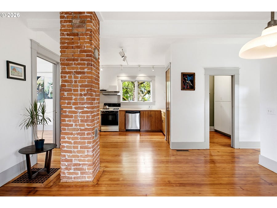 Furnished Finder property 1040235_1 photo 10