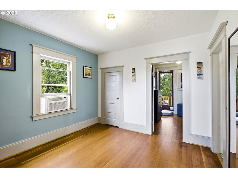 Furnished Finder property 1040235_1 photo 16