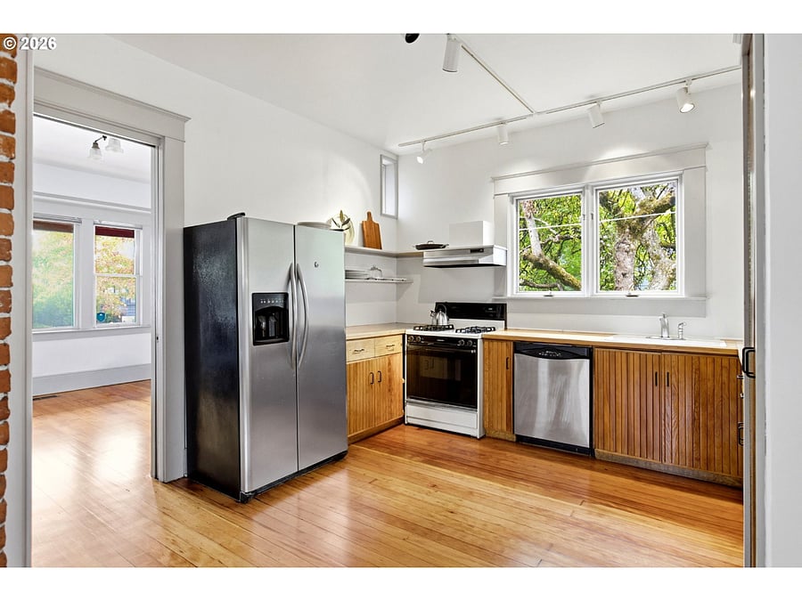 Furnished Finder property 1040235_1 photo 9