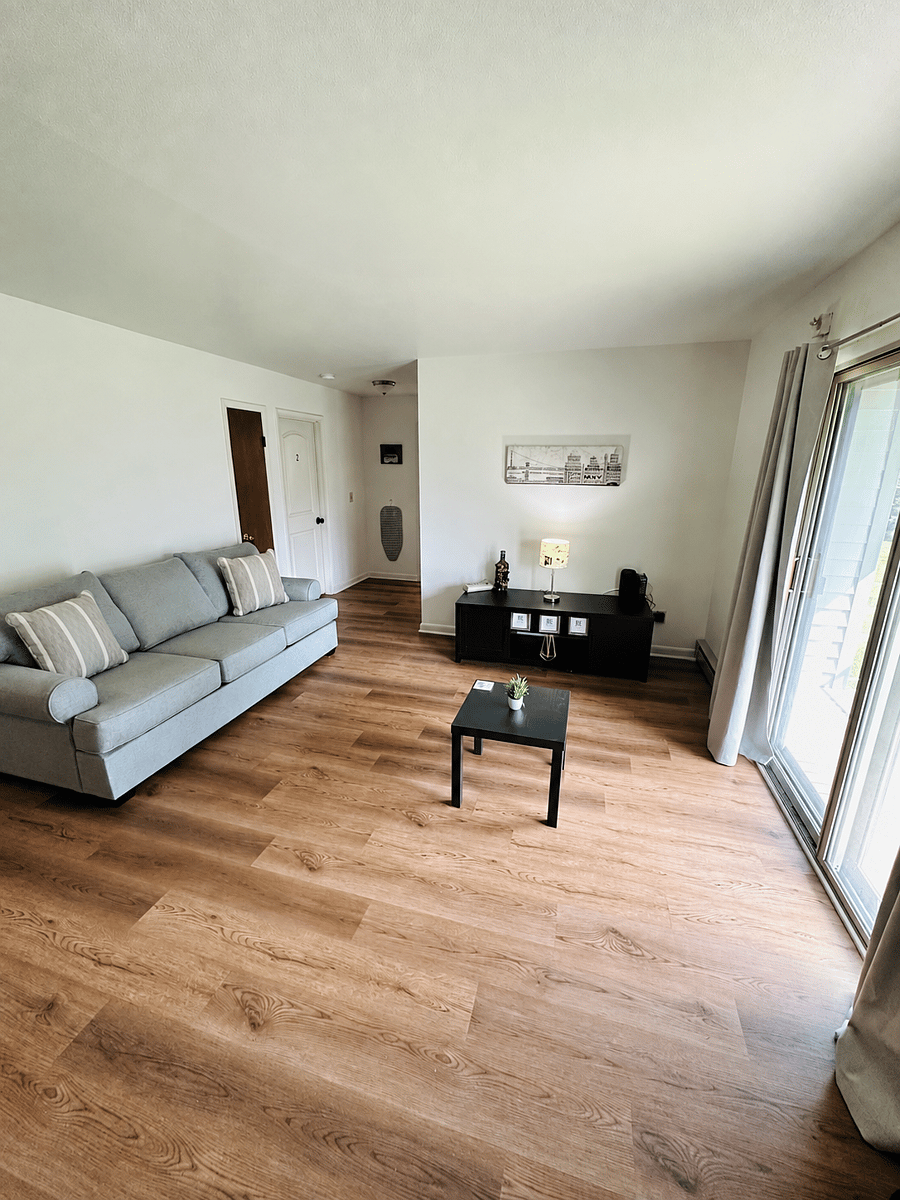 Furnished Finder property 1040237_1 photo 2