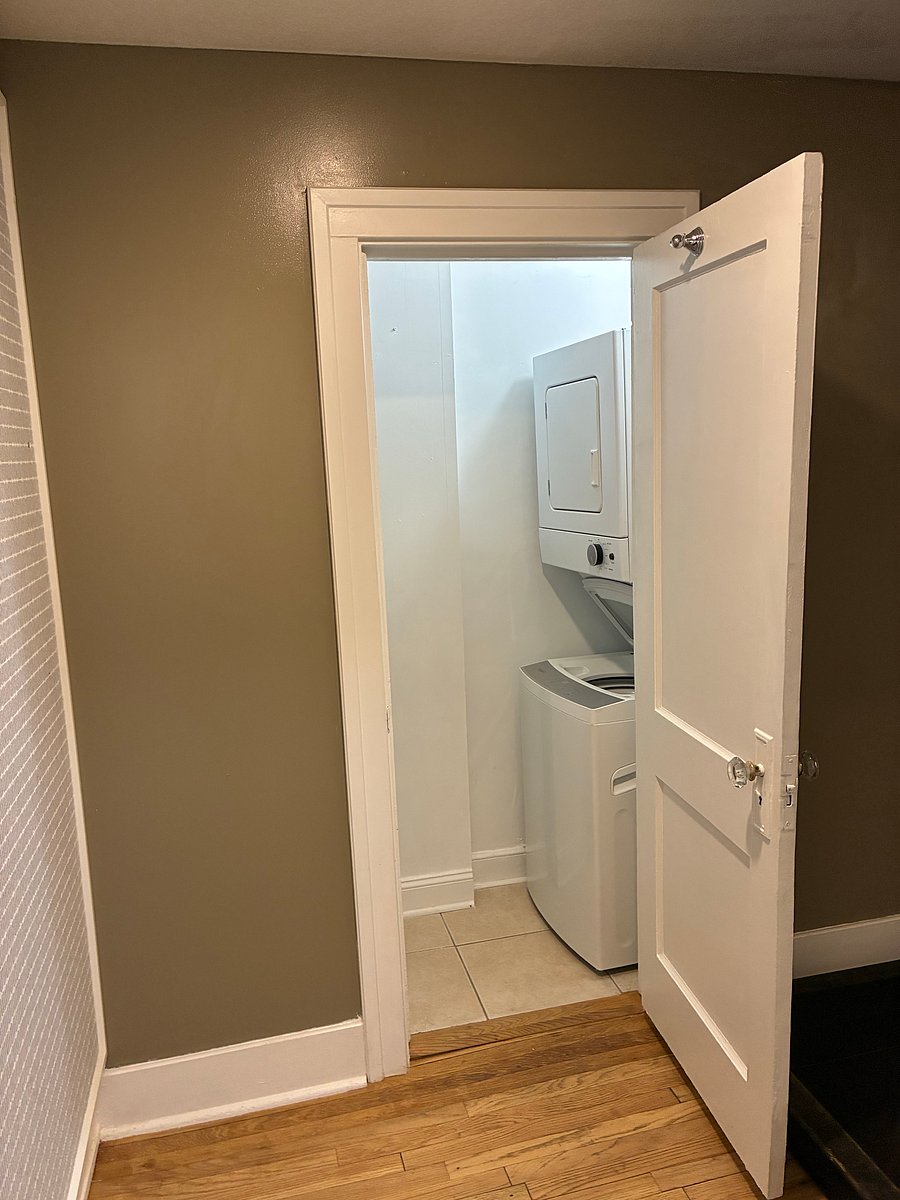 Furnished Finder property 1040242_1 photo 9