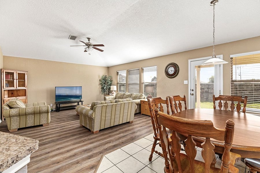Furnished Finder property 1040245_1 photo 7