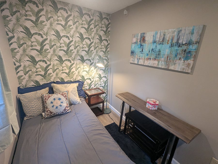 Furnished Finder property 1040255_1 photo 12