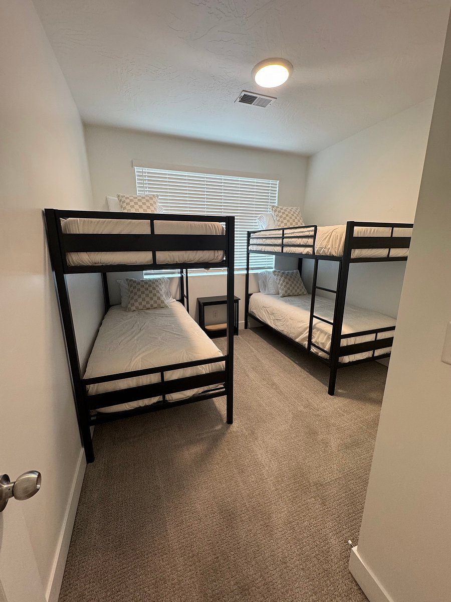 Furnished Finder property 1040298_1 photo 11