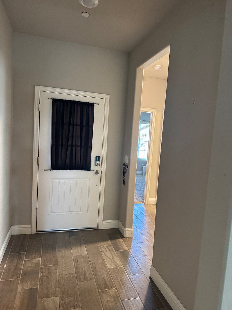 Furnished Finder property 1040336_1 photo 8
