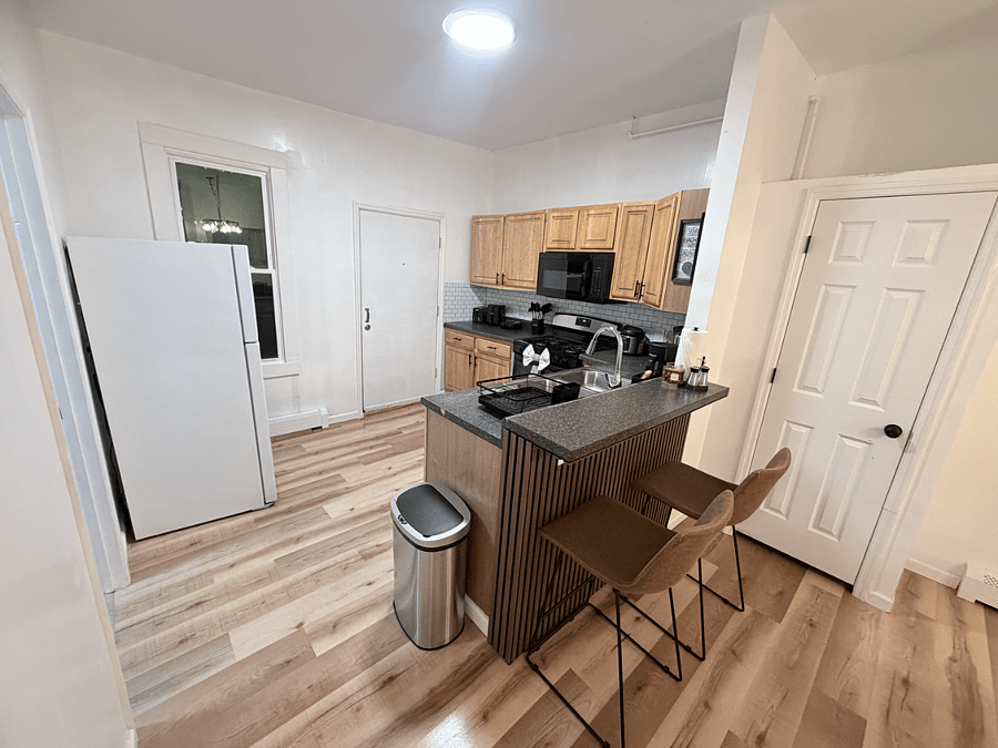Furnished Finder property 1040338_1 photo 9