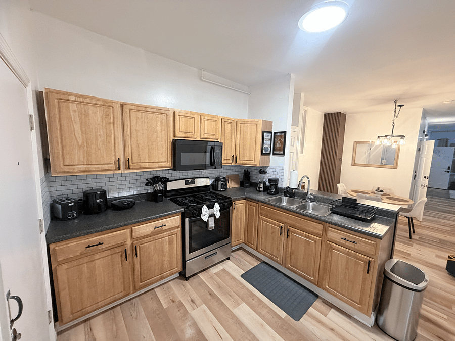 Furnished Finder property 1040338_1 photo 11