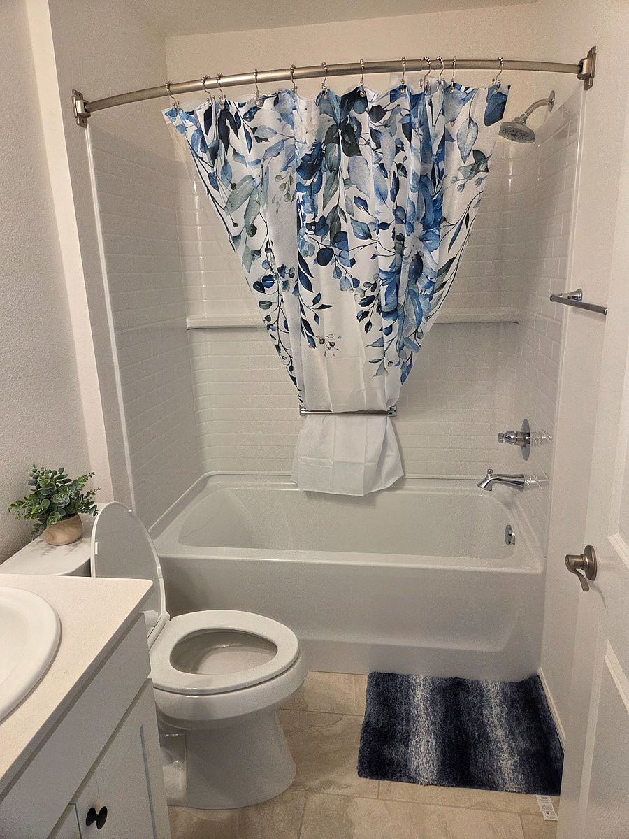Furnished Finder property 1040358_1 photo 10