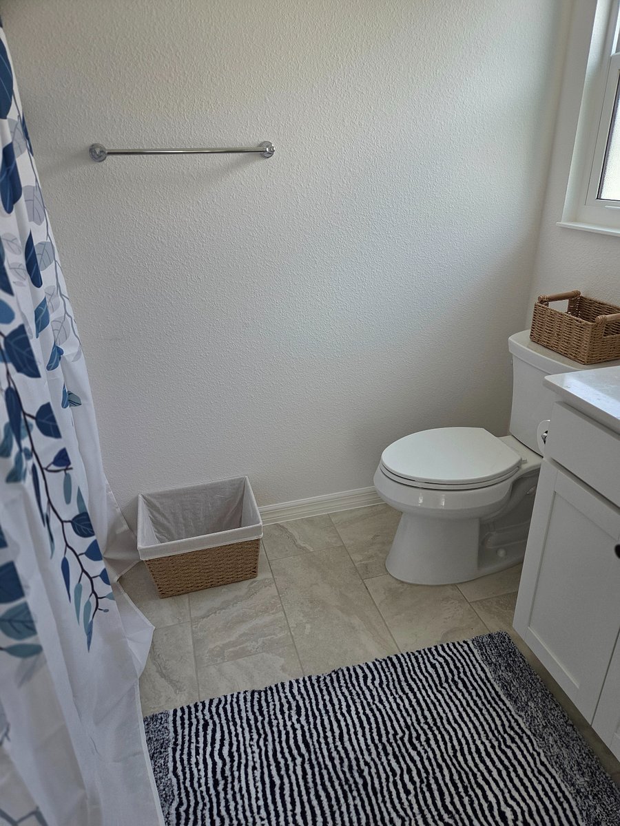 Furnished Finder property 1040358_1 photo 9