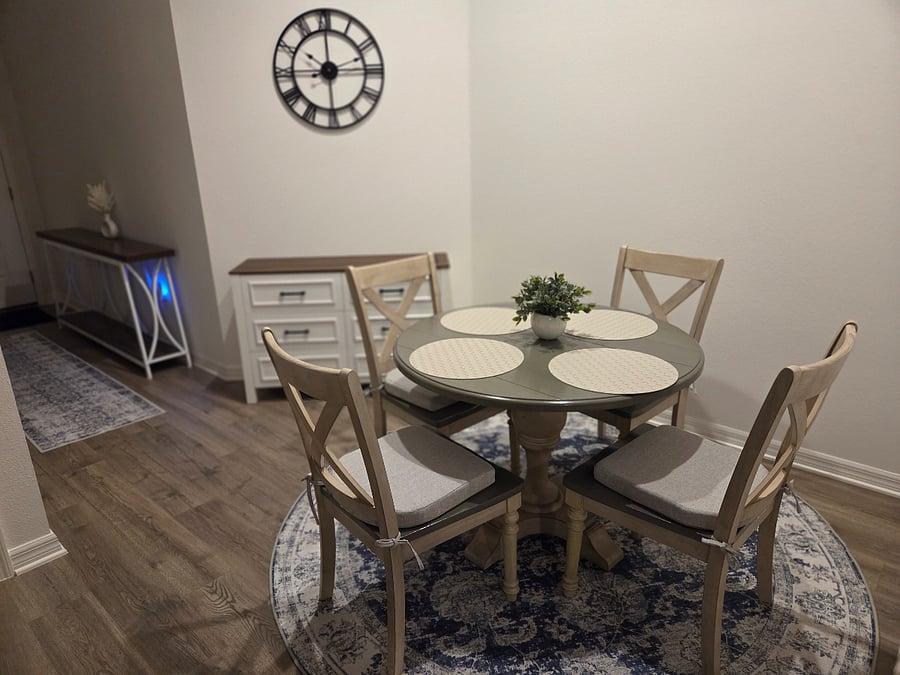 Furnished Finder property 1040358_1 photo 3