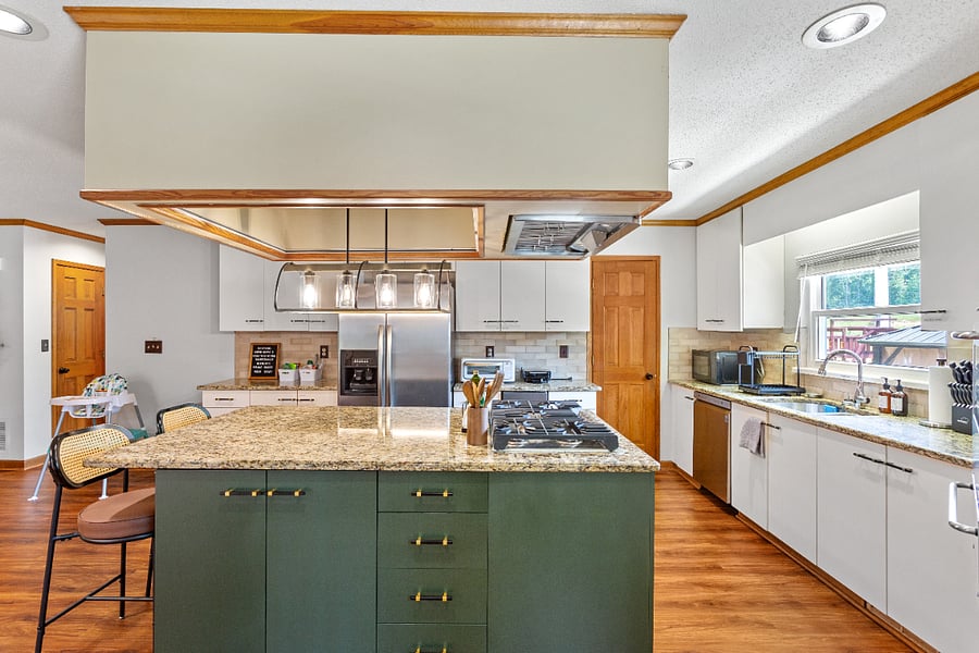 Furnished Finder property 1040366_1 photo 7