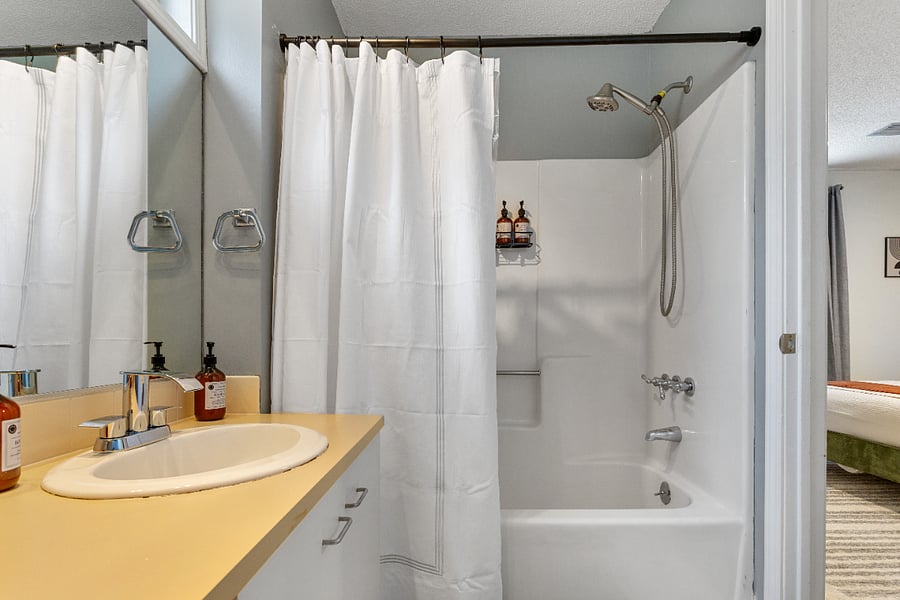Furnished Finder property 1040366_1 photo 32