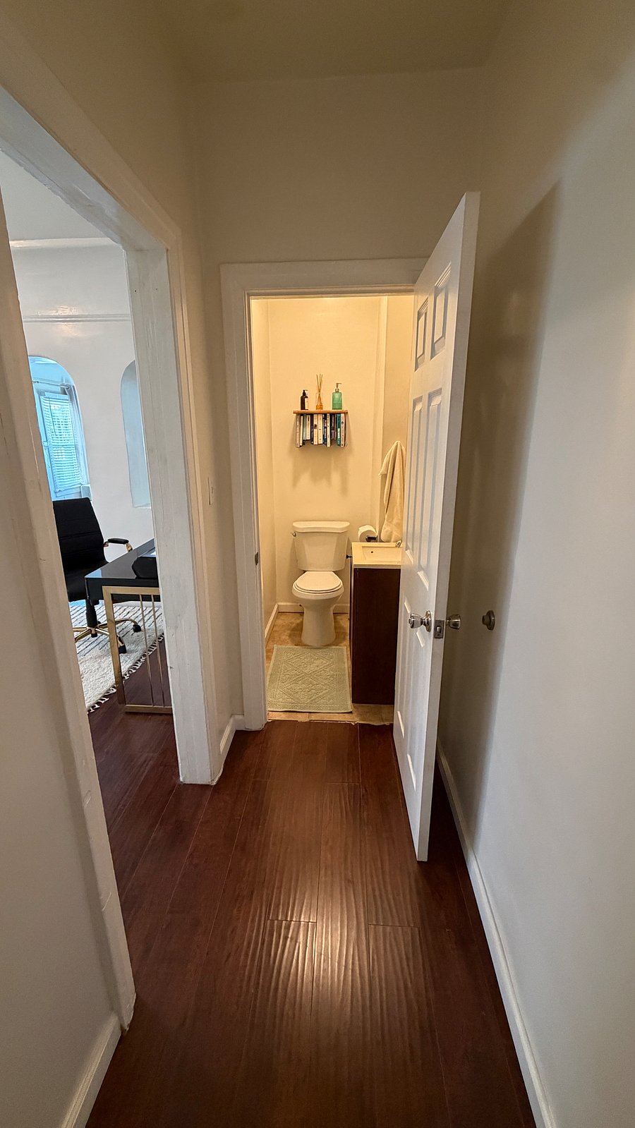 1/2 bathroom