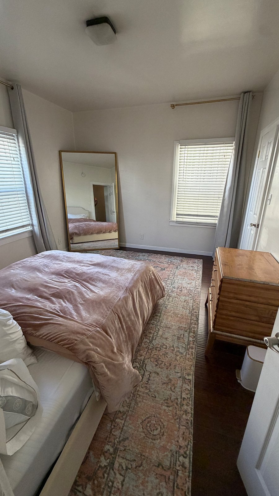 Furnished Finder property 1040378_1 photo 3