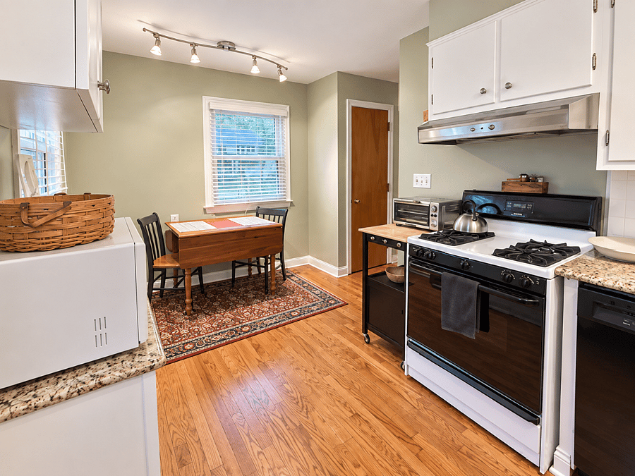 Furnished Finder property 1040385_1 photo 11