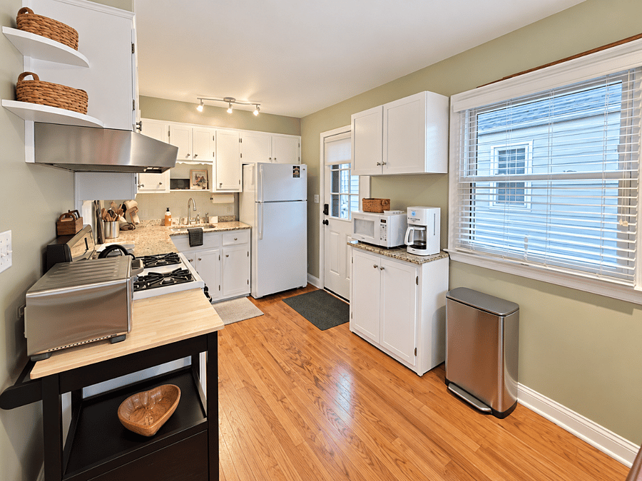 Furnished Finder property 1040385_1 photo 8