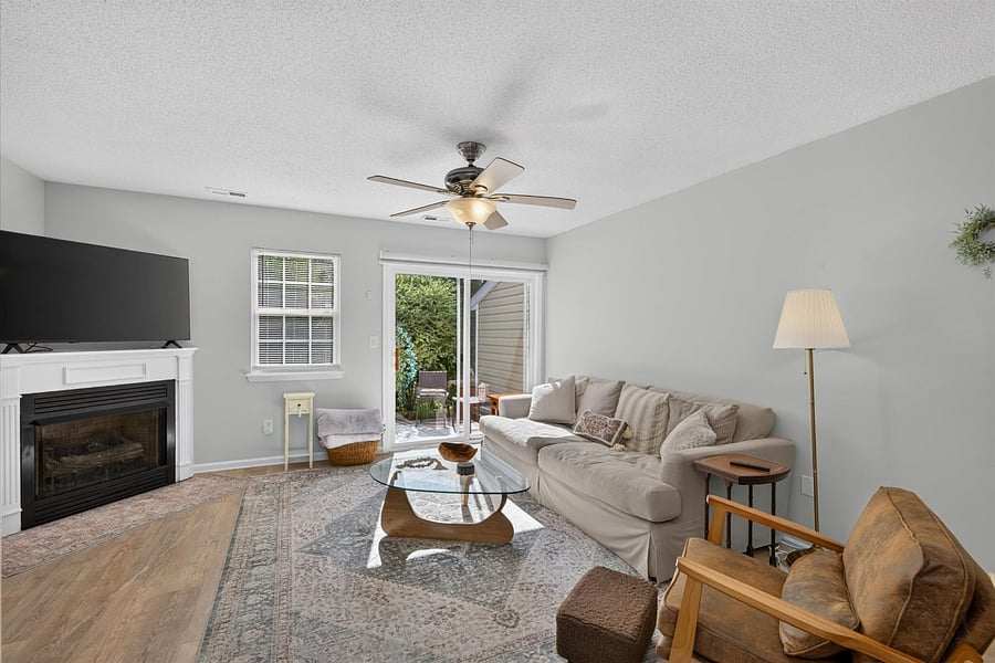 Furnished Finder property 1040386_1 photo 16