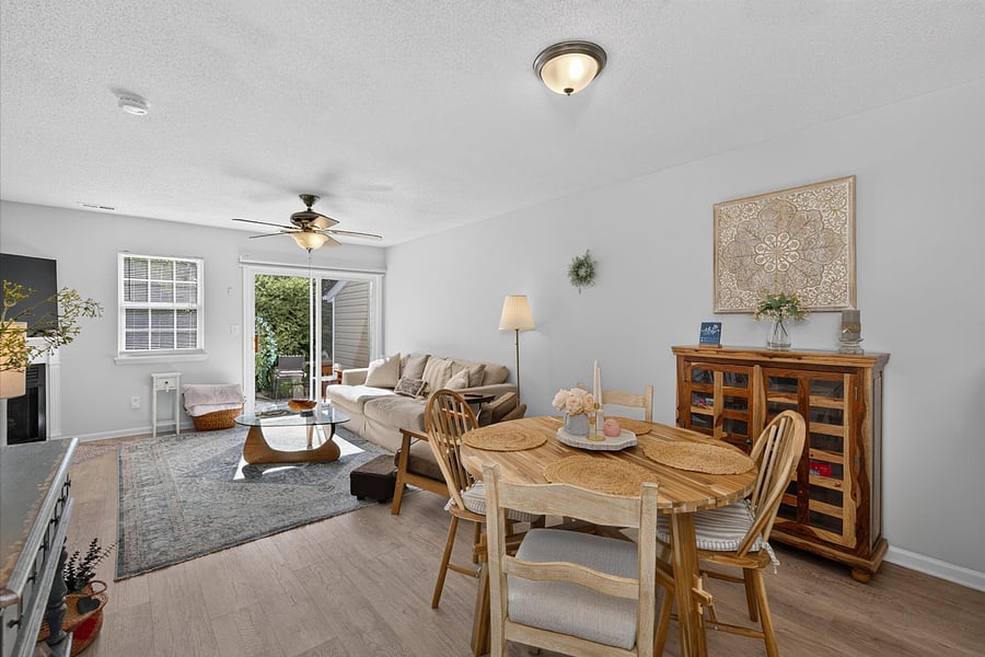 Furnished Finder property 1040386_1 photo 19