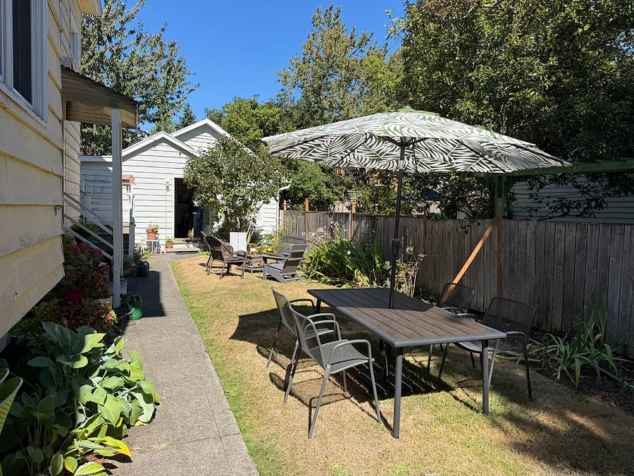 Furnished Finder property 1040389_1 photo 4