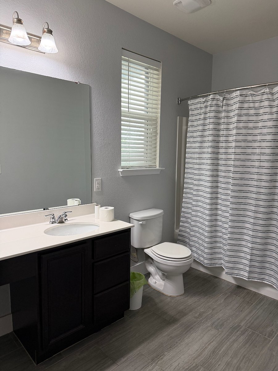 Furnished Finder property 1040395_1 photo 4
