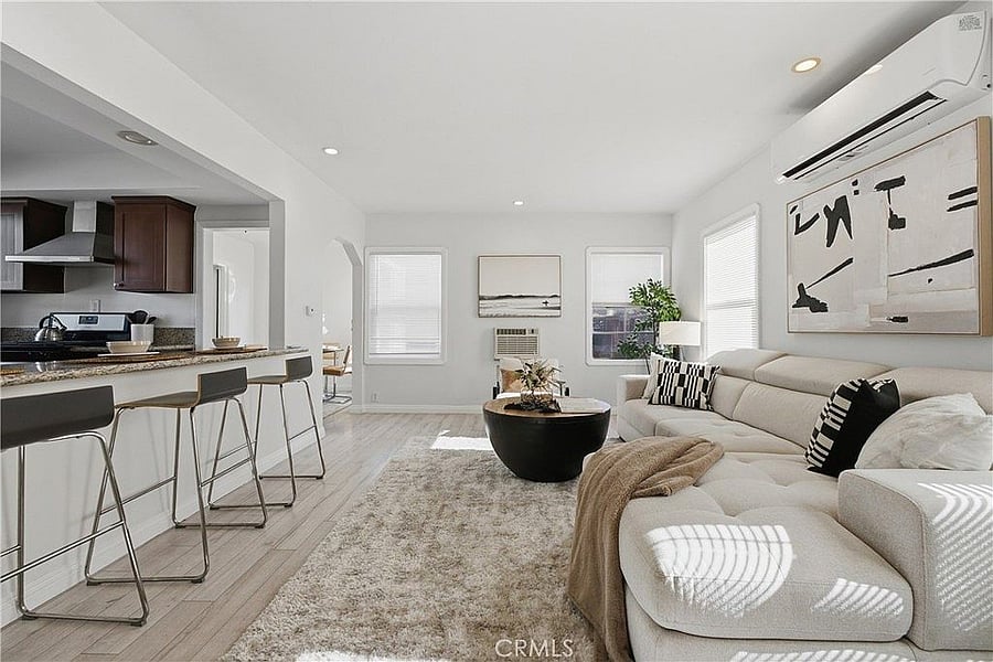 Furnished Finder property 1040435_1 photo 3