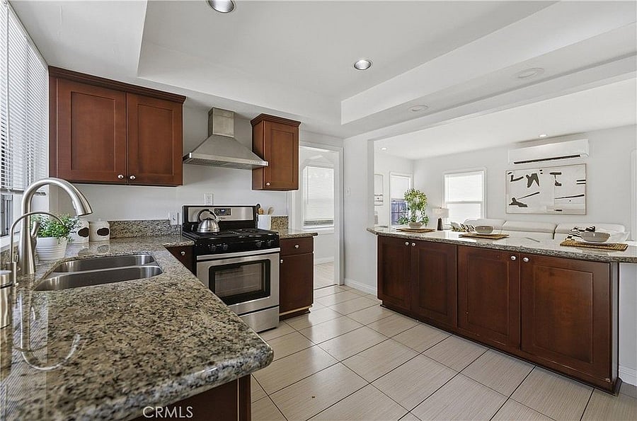 Furnished Finder property 1040435_1 photo 6