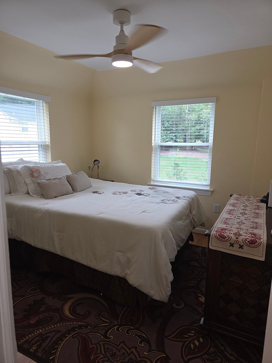 Furnished Finder property 1040448_1 photo 17