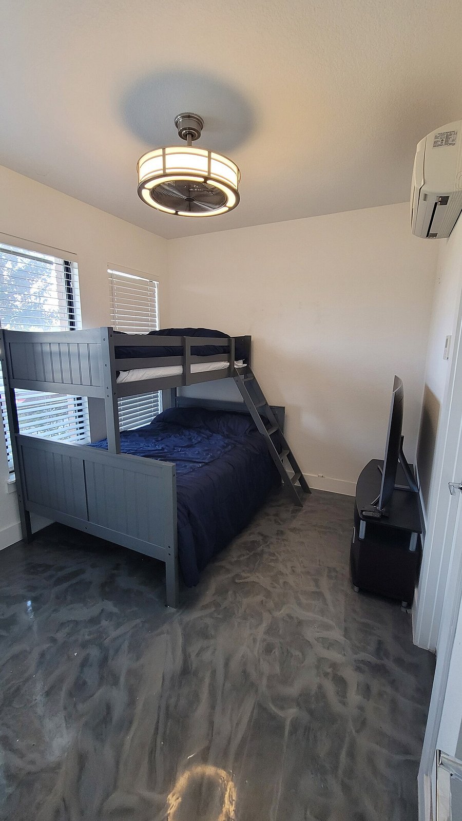 Furnished Finder property 1040468_1 photo 8