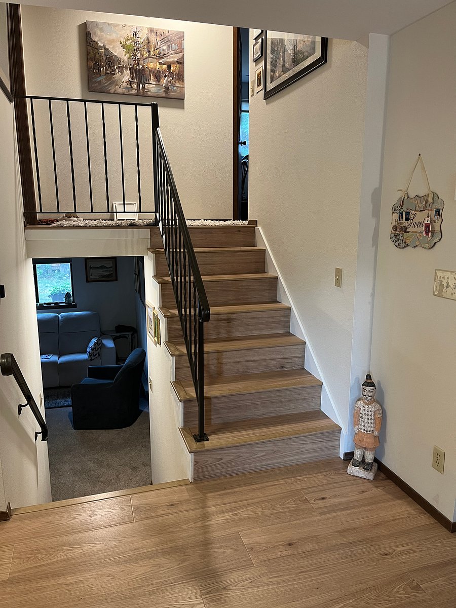 Stairs up to main bedroom and bathroom