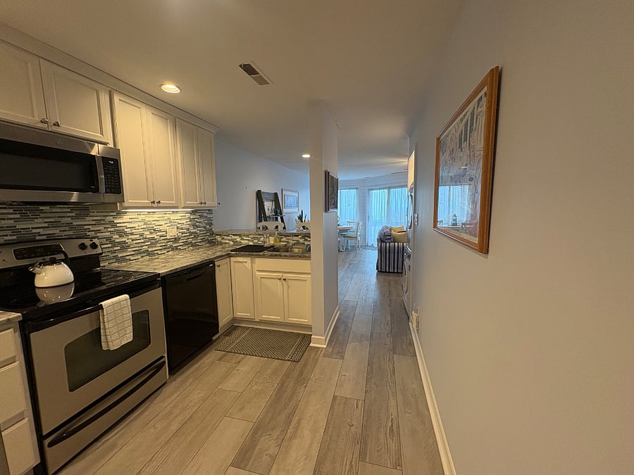 Furnished Finder property 1040529_1 photo 7