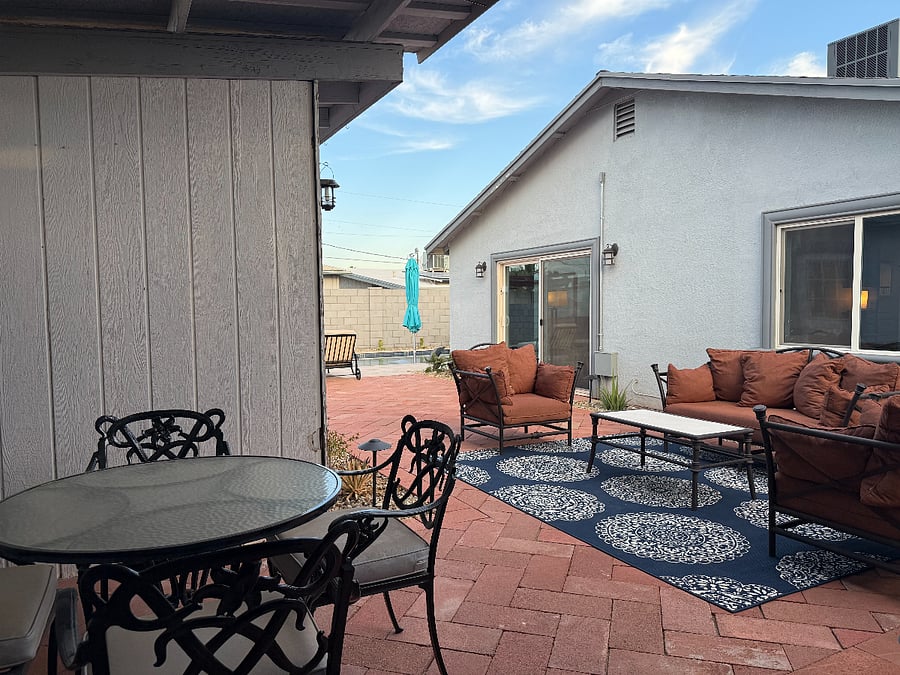 Furnished Finder property 1040532_1 photo 2