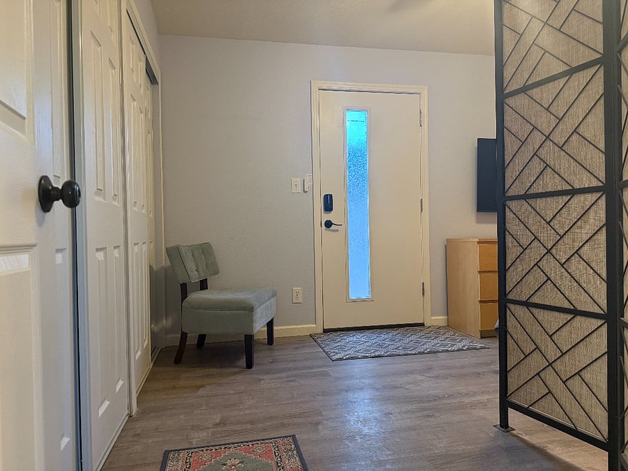 Furnished Finder property 1040532_2 photo 12