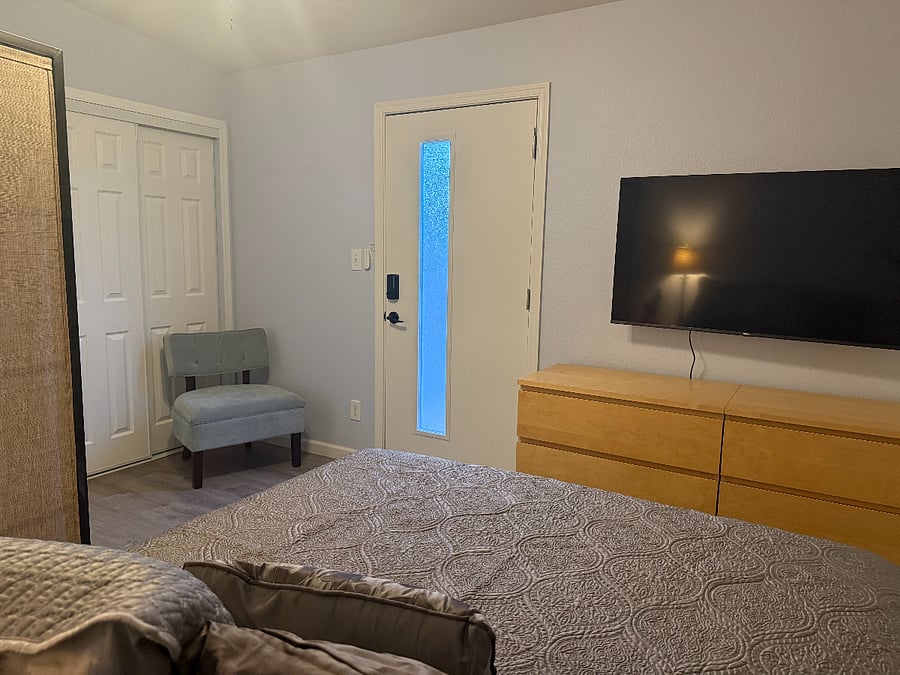 Furnished Finder property 1040532_2 photo 4