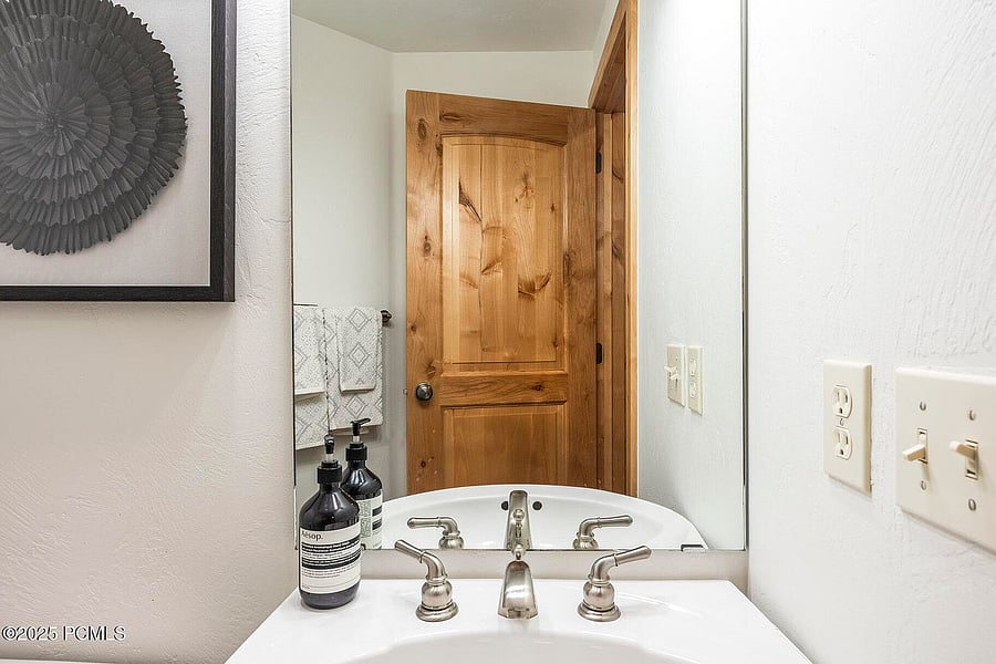 Furnished Finder property 1040548_1 photo 10